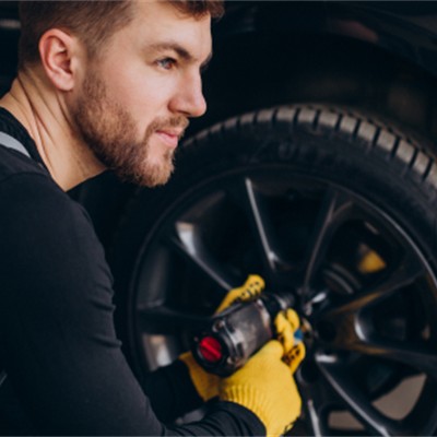 المحافظة على التوازن ومحاذاة العجلات في مركباتك