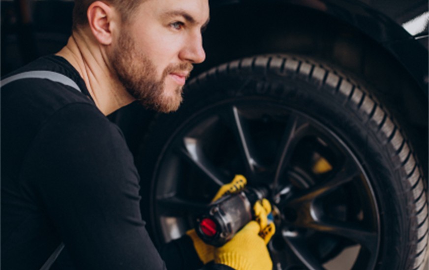 المحافظة على التوازن ومحاذاة العجلات في مركباتك