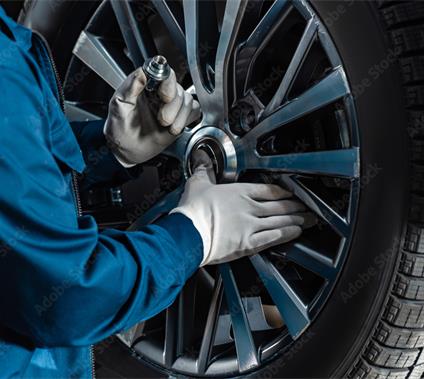 تركيب وصيانة الإطارات